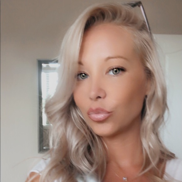 Meet your Posher, Kindle - Picture 1 of 1